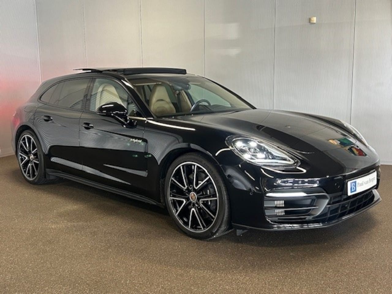 Porsche Panamera Sport Turismo - 4 E Hybrid Face Lift-SPORTCHRONO-PANORAMA-STOELEN 14 VOUDIG-SOUND-COMPLEET - AutoWereld.nl