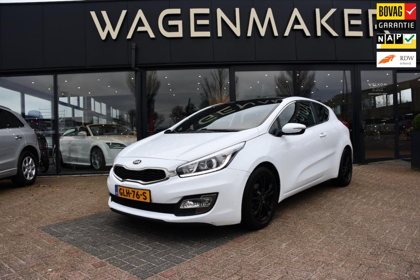 Kia Pro cee'd - 1.6 GDI Clima|Cruise|Navi|Camera|DealerOH - AutoWereld.nl