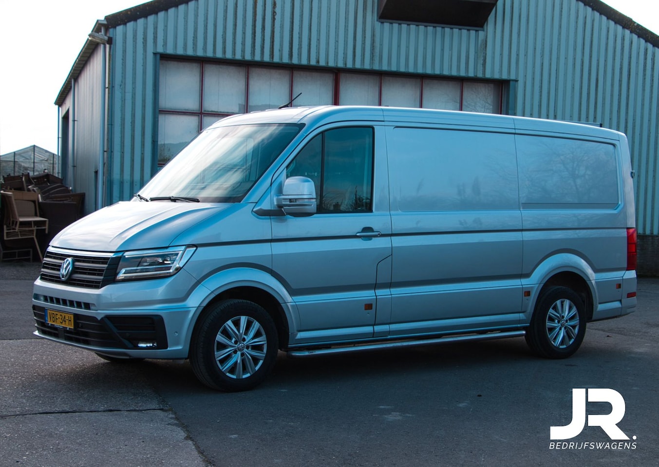 Volkswagen Crafter - 30 2.0 TDI L3H3 Highline Cruise, CarPlay, Achteruitrijcamera, Sidebars - AutoWereld.nl