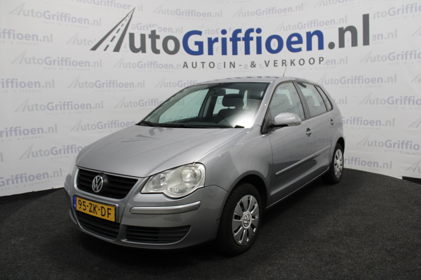 Volkswagen Polo - 1.4-16V Optive nette 5-deurs met klima - AutoWereld.nl