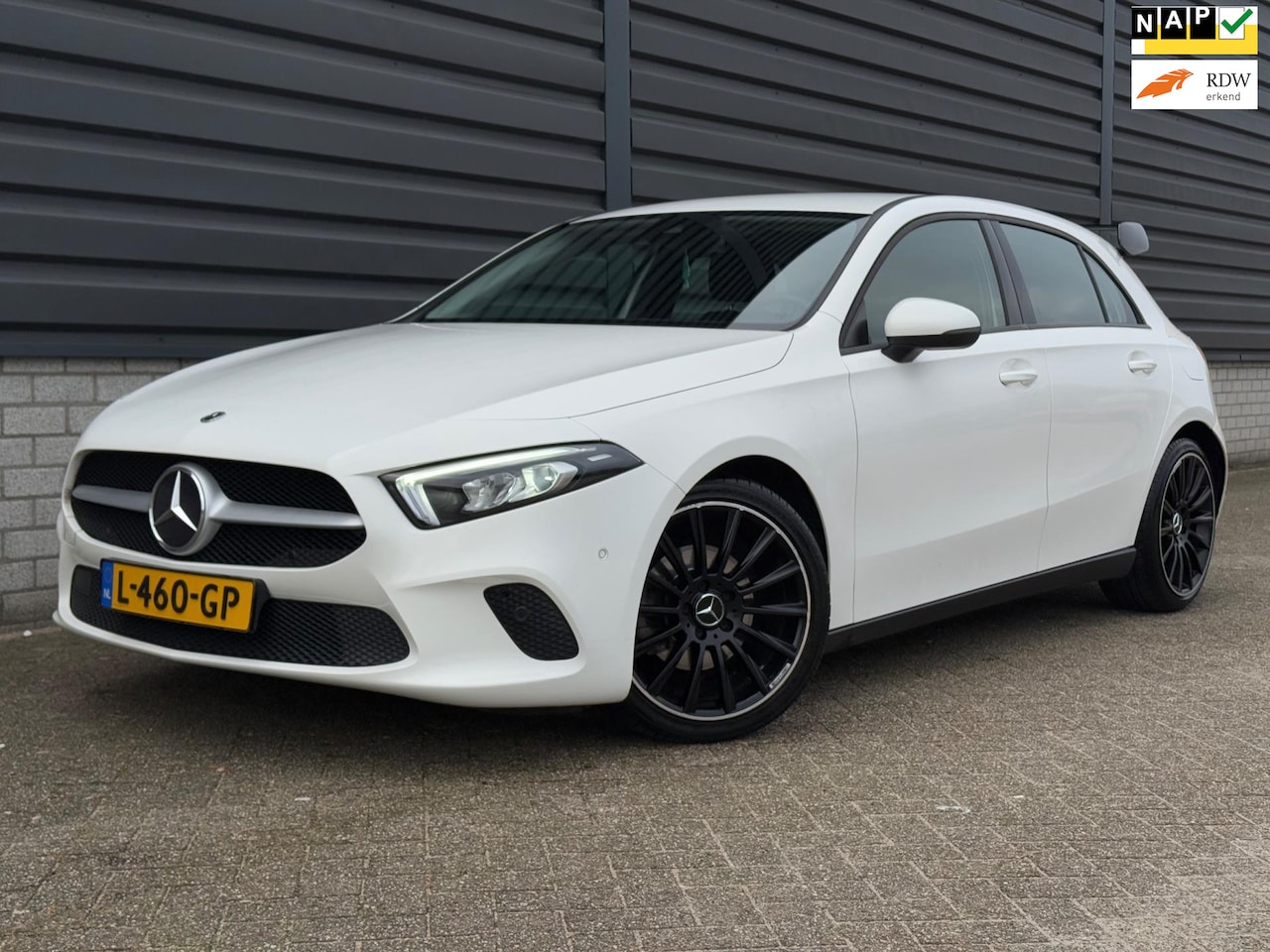 Mercedes-Benz A-klasse - 180 Business Solution AMG A35 PAKKET NAP!! - AutoWereld.nl