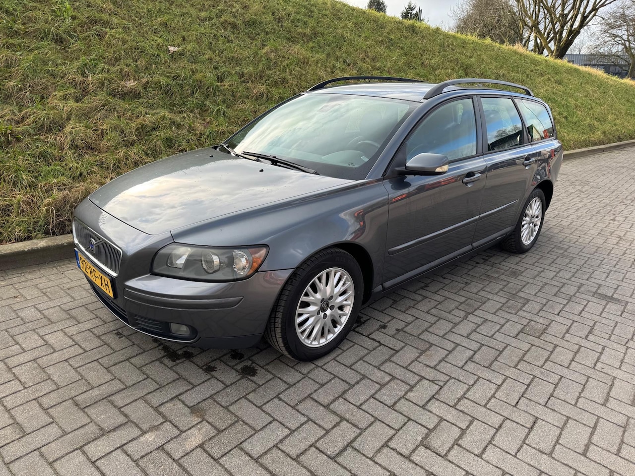 Volvo V50 - 1.8 Elite AIRCO CRUISE TREKHAAK - AutoWereld.nl