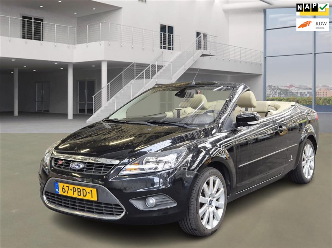 Ford Focus Coupé-Cabriolet - 2.0 Titanium 2.0 Titanium - AutoWereld.nl