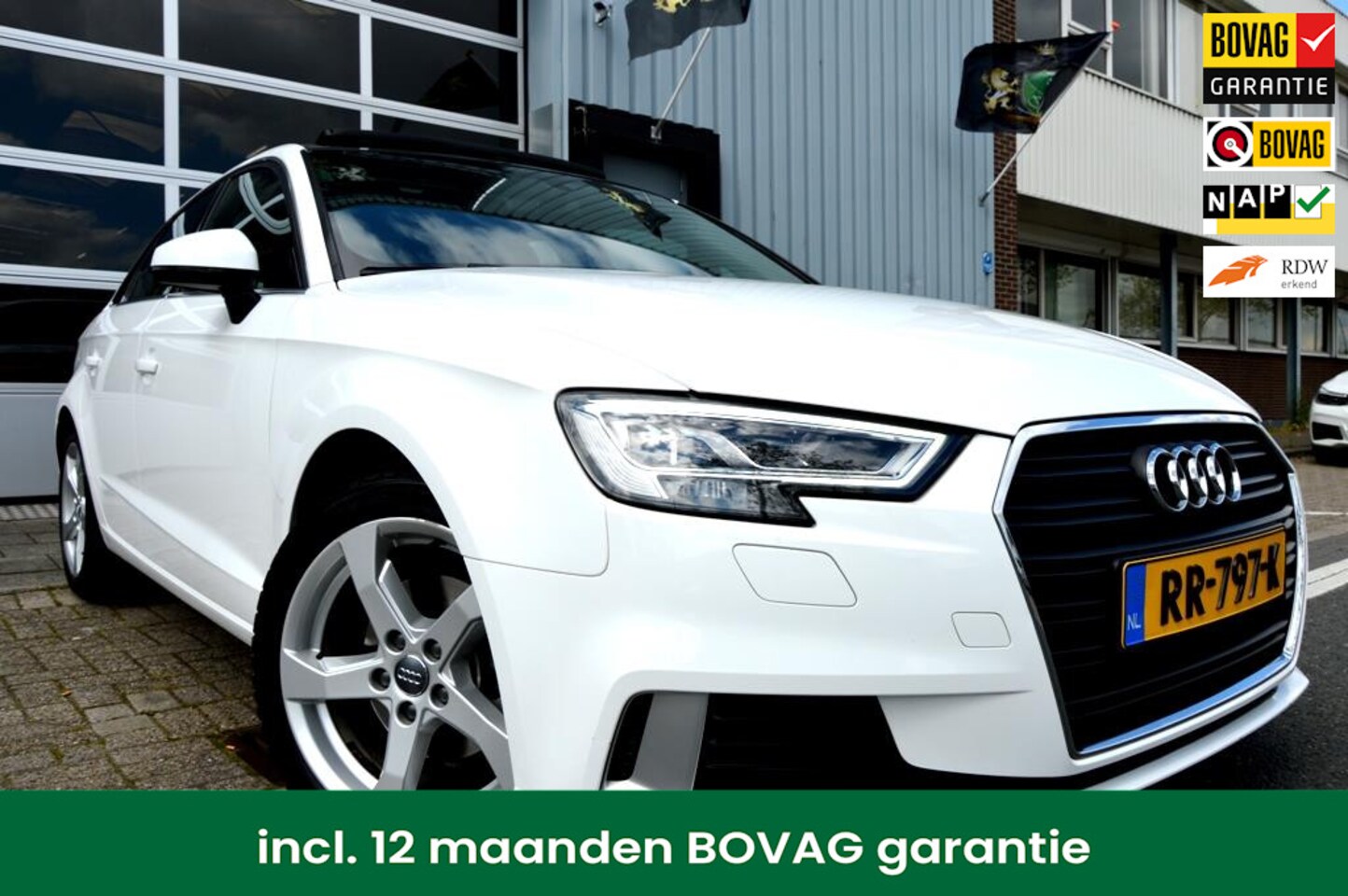 Audi A3 Sportback - 1.5 TFSI CoD Sport AUT PDC/LMV17/NAVI/PANO - AutoWereld.nl