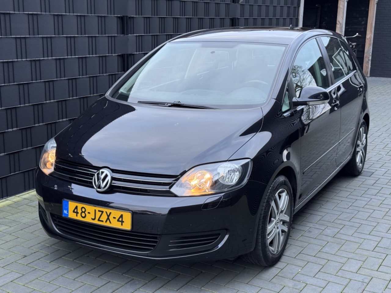 Volkswagen Golf Plus - 1.4TSI Comfortline| NAVI| CRUISE| AIRCO| TREKHAAK - AutoWereld.nl