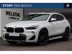 BMW X2 - xDrive20i High Executive M Sport Automaat / Panoramadak / Trekhaak / Sportstoelen / Comfor