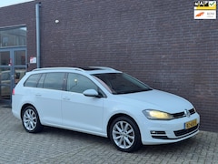 Volkswagen Golf Variant - 1.4 TSI Business Edition Connected R Pano | ACC | Leder | Navi | Trekhaak