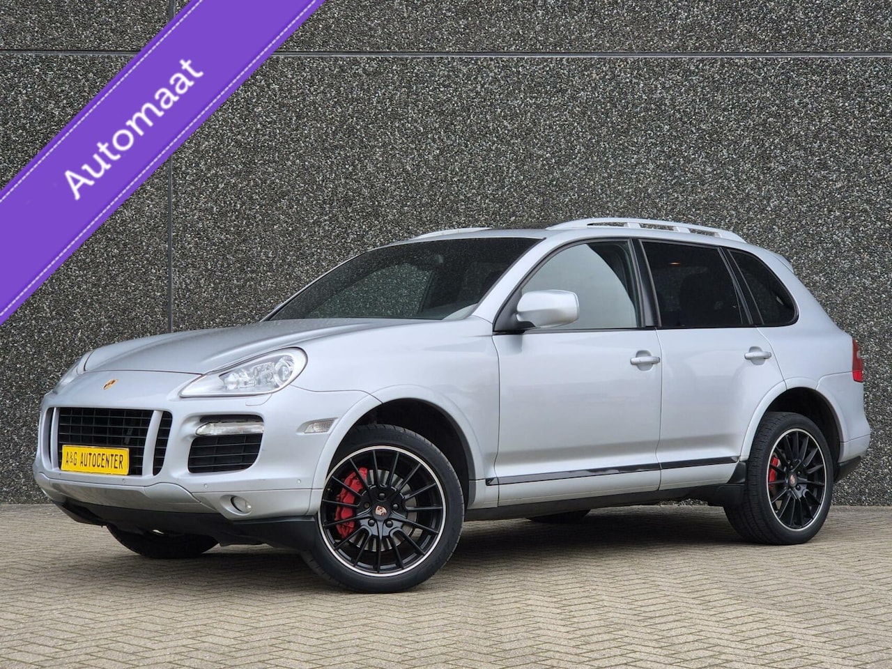 Porsche Cayenne - 4.8 S/Clima/385PK/20''/Trekhaak/Xenon/Bomvol - AutoWereld.nl