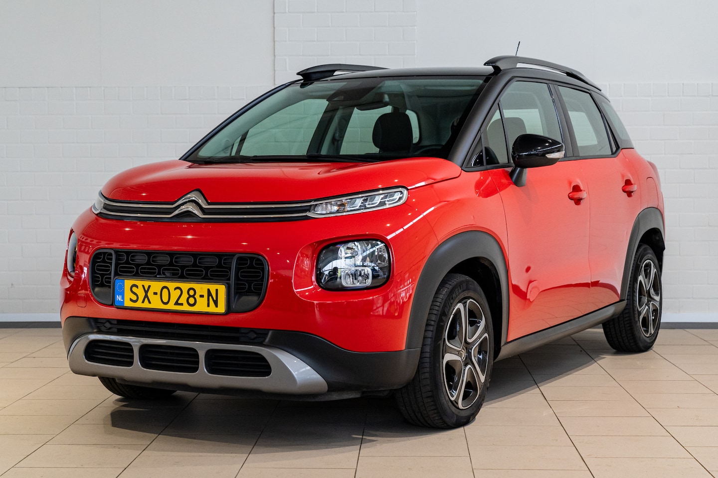 Citroën C3 Aircross - 1.2 PureTech S&S Feel | Apple Carplay & Android Auto | Navigatie | Trekhaak | - AutoWereld.nl