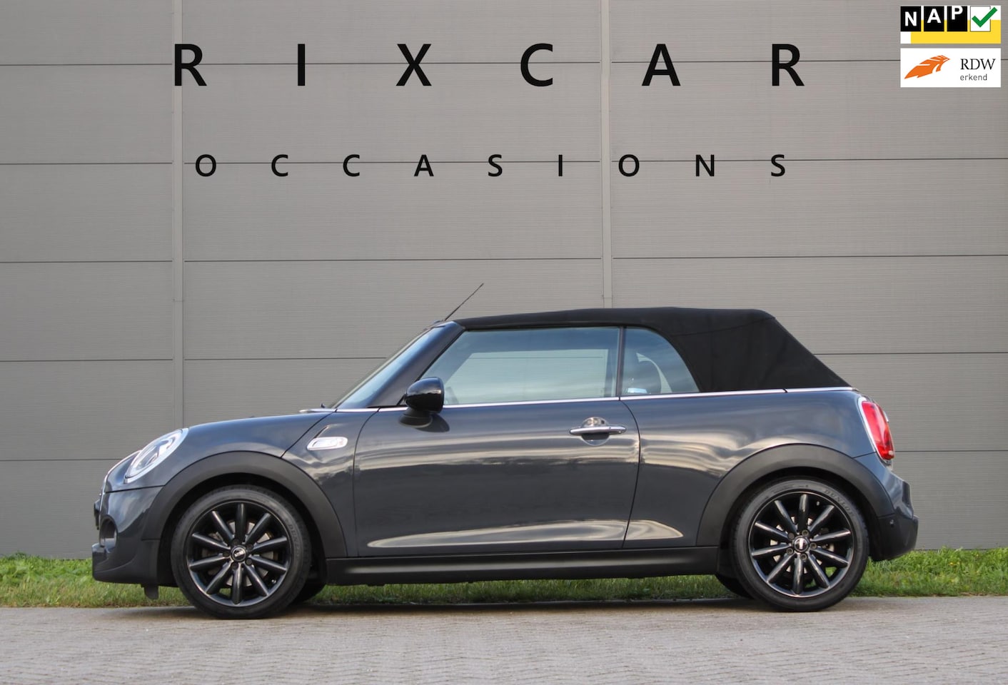 MINI Cabrio - Mini 2.0 Cooper S 192PK HarmanKardon HUD Leder Automaat - AutoWereld.nl