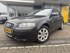 Audi A3 Sportback - 1.6 FSI Ambiente | Clima | Cruise | LMV | 5DRS | Goed onderhouden