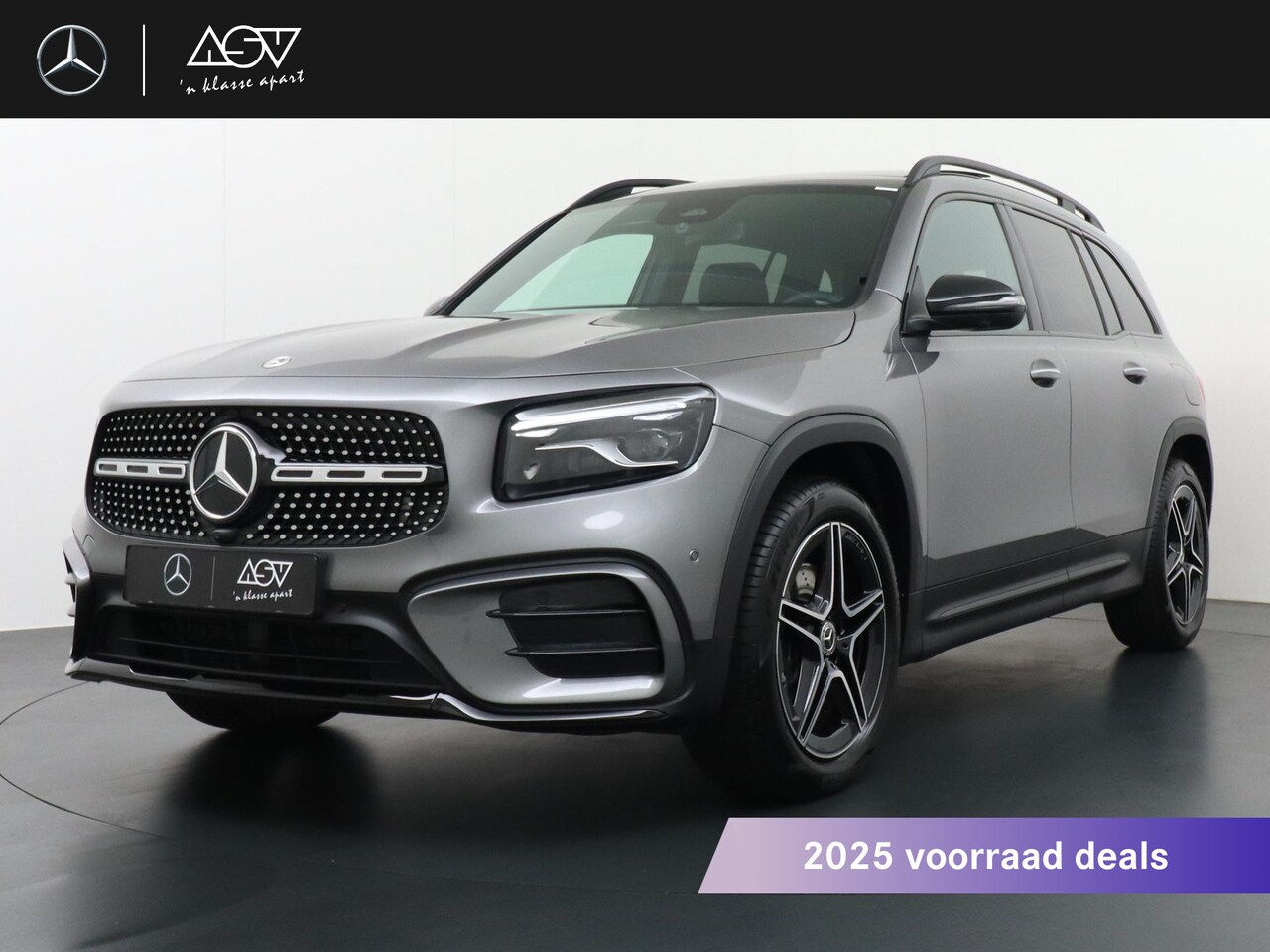 Mercedes-Benz GLB - 200 Star Edition AMG Line | Panorama - Schuifdak | Trekhaak Wegklapbaar | Distronic Cruise - AutoWereld.nl