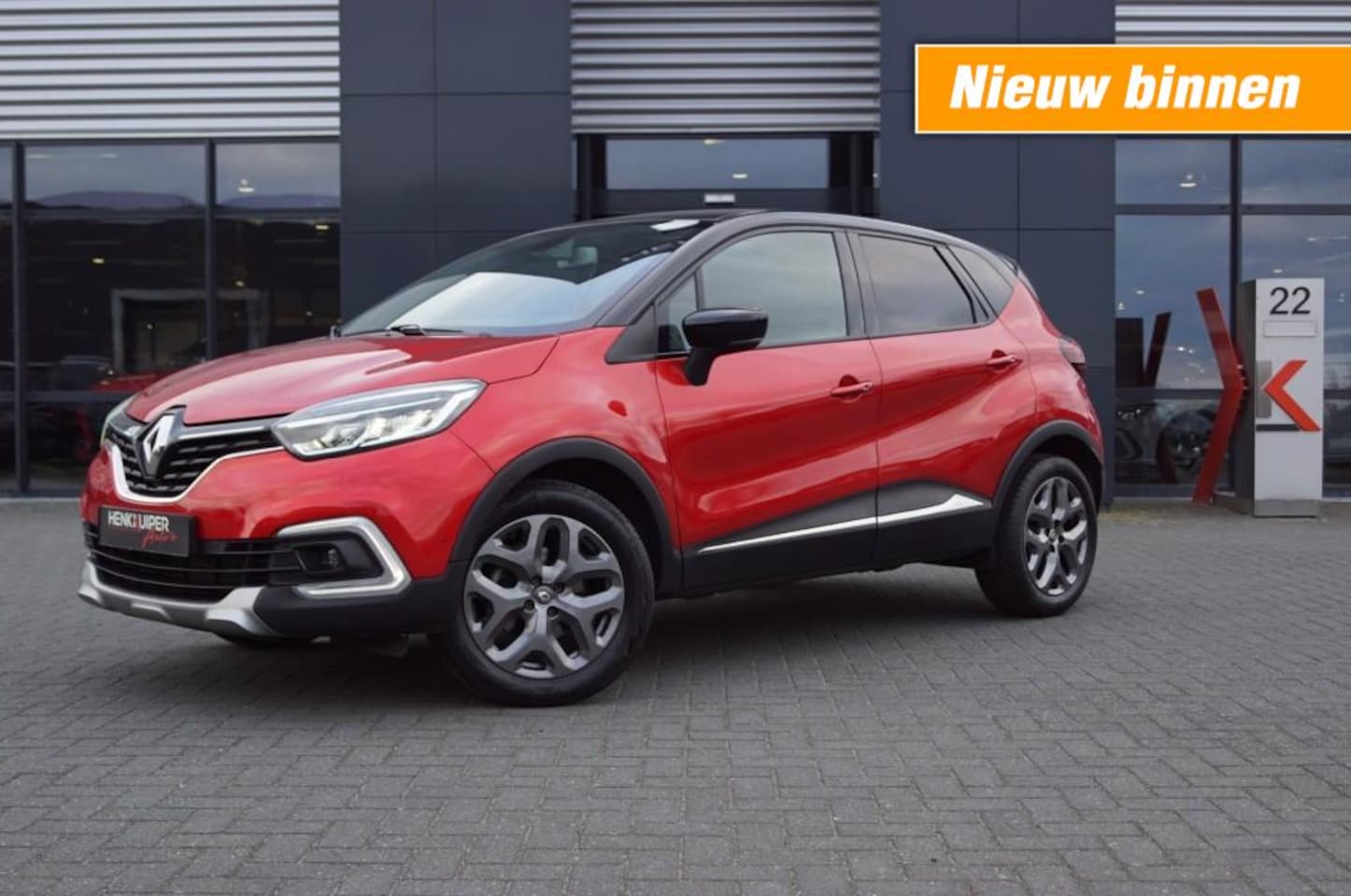 Renault Captur - 1.2 TCe Edition One / Navi / PDC / Camera / Trekhaak - AutoWereld.nl