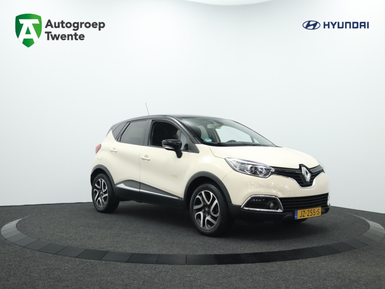 Renault Captur - 0.9 TCe Dynamique | Trekhaak | Navigatie | Cruise control | Came - AutoWereld.nl