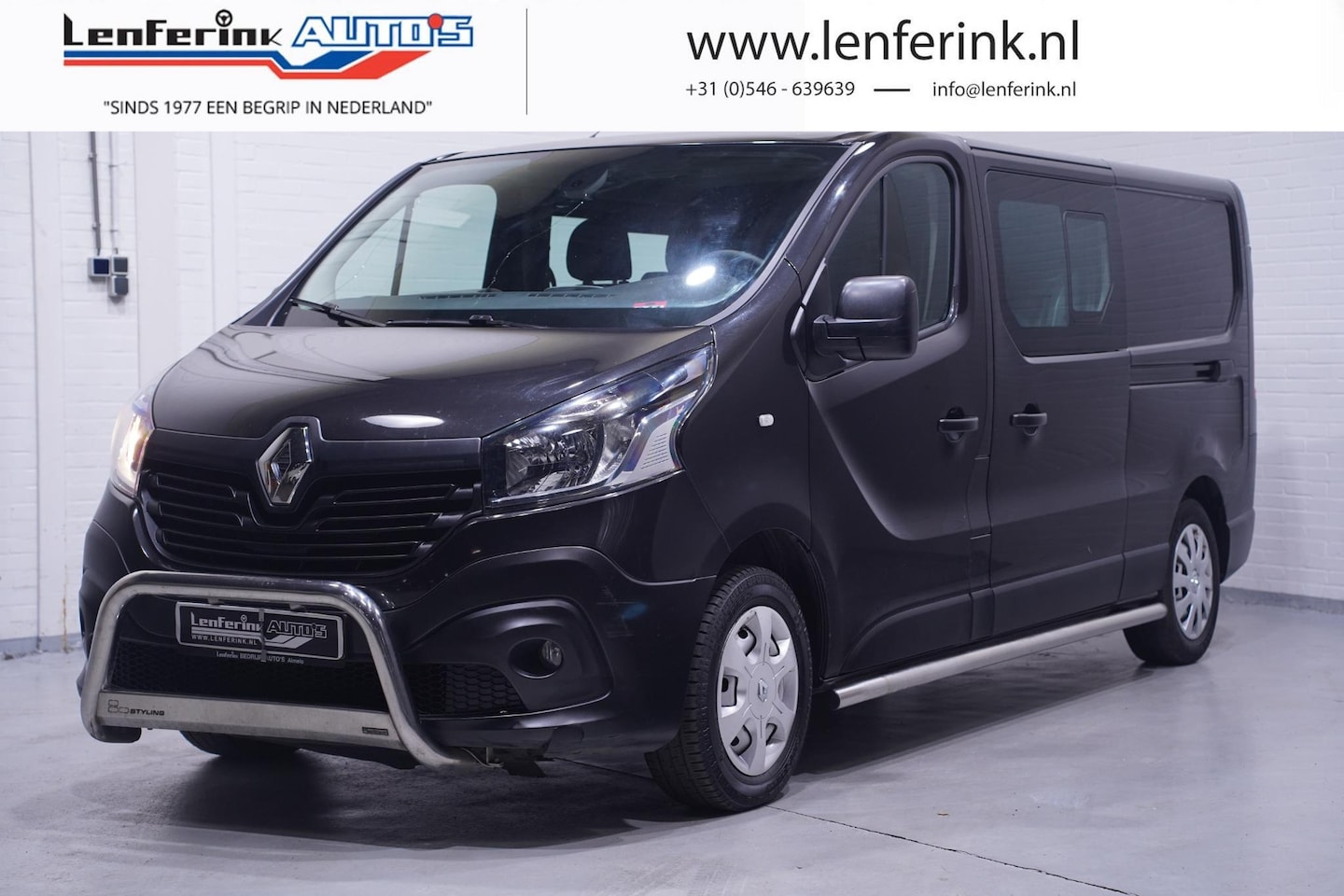 Renault Trafic - 1.6 dCi 120 pk L2 Dubbel Cabine 2x Schuifdeur Airco, Navi, Trekhaak, Bull en Sidebars, 6-Z - AutoWereld.nl