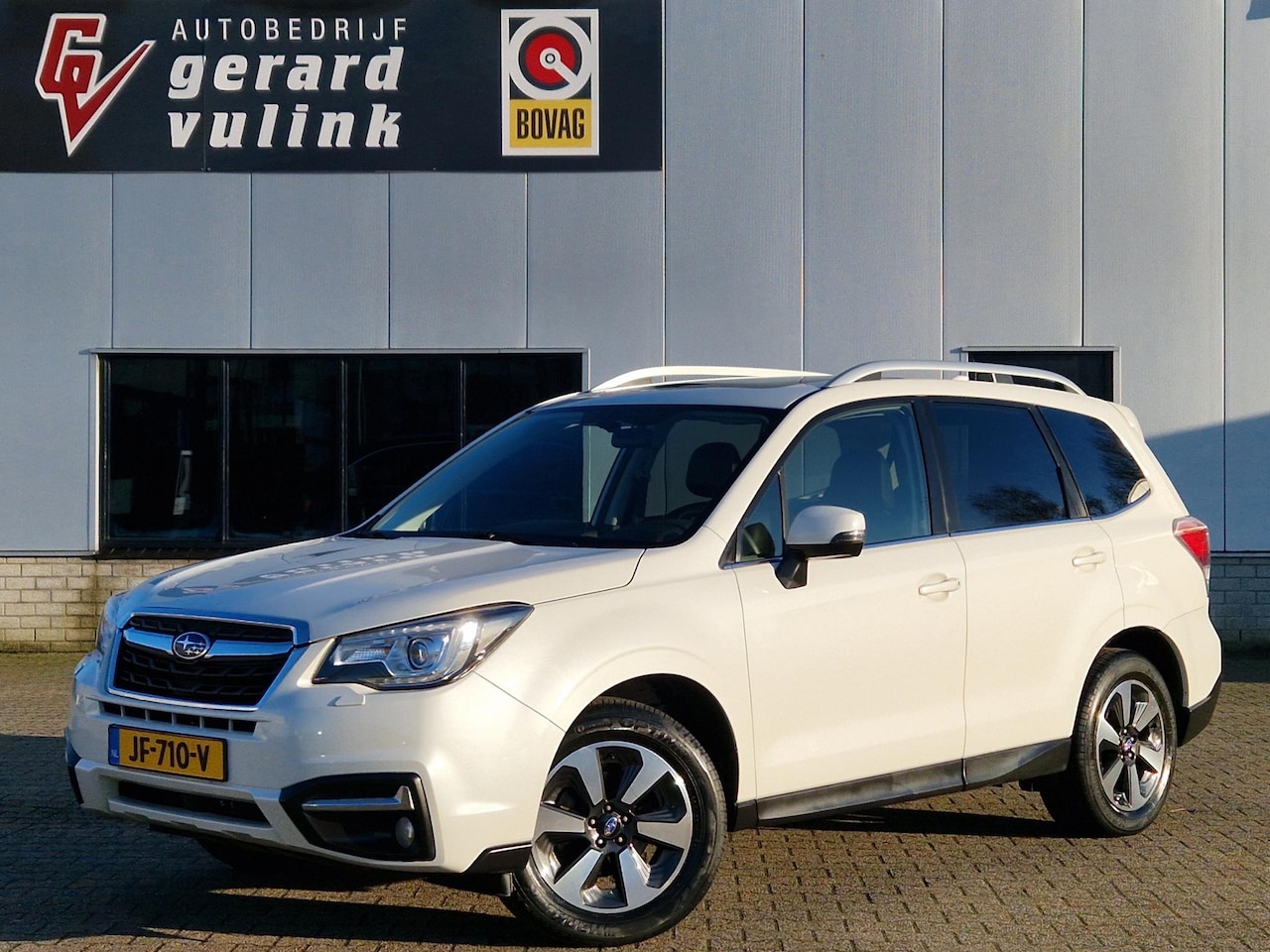 Subaru Forester - 2.0 150PK AUTOMAAT Premium PANO TREKHAAK - AutoWereld.nl