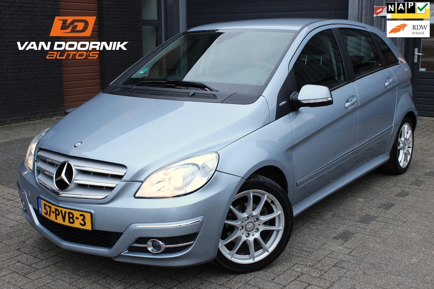 Mercedes-Benz B-klasse - 160 BlueEFFICIENCY Business Class Airco/Trekhaak/Hoge instap! - AutoWereld.nl