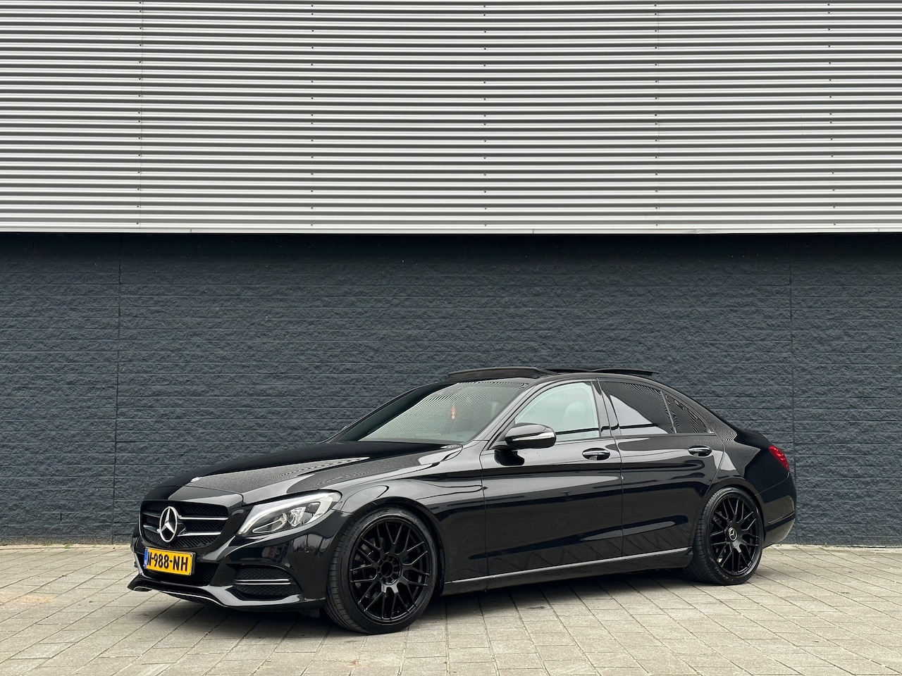 Mercedes-Benz C-klasse - 250 CDI AMG/1ste Eigenaar/Standkachel/Panorama/Leer/Led/Dodehoek herkenning/Nw.Apk - AutoWereld.nl