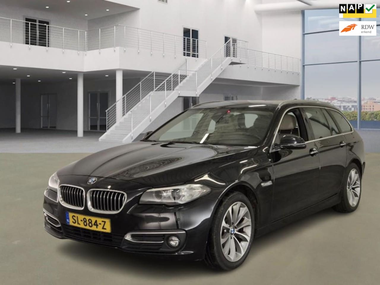 BMW 5-serie Touring - 520i M Sport Edition 520i M Sport Edition - AutoWereld.nl