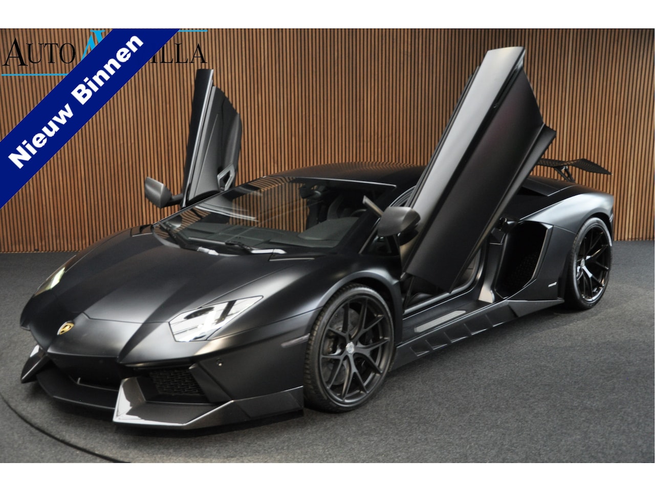 Lamborghini Aventador - 6.5 V12 LP700-4 Novitec Akrapovic Carbon Orig. NL auto Camera Lift - AutoWereld.nl