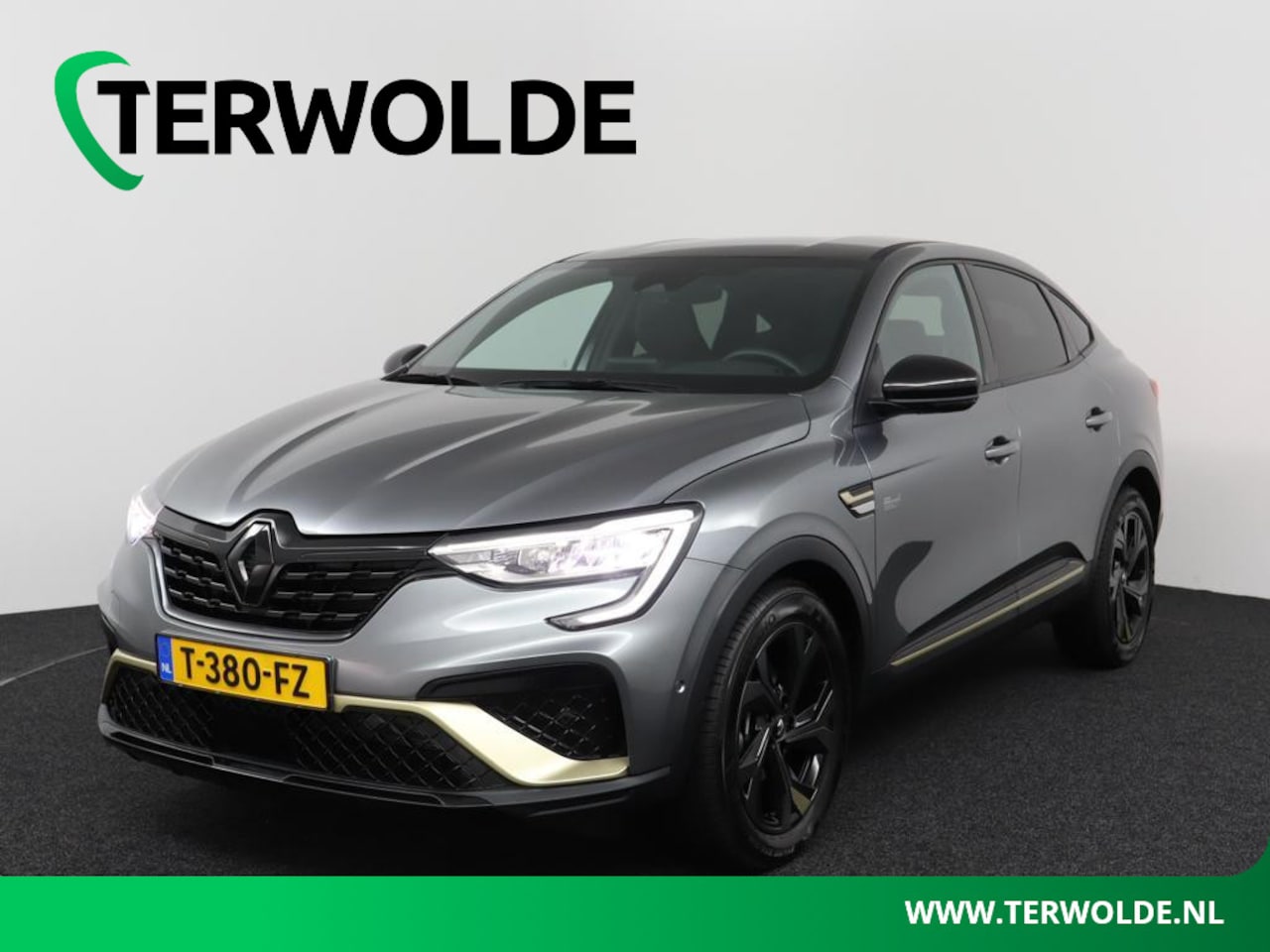 Renault Arkana - 1.6 E-Tech hybrid 145 E-Tech engineered | Leer | Bose | Active Driver Pack | Navigatie - AutoWereld.nl