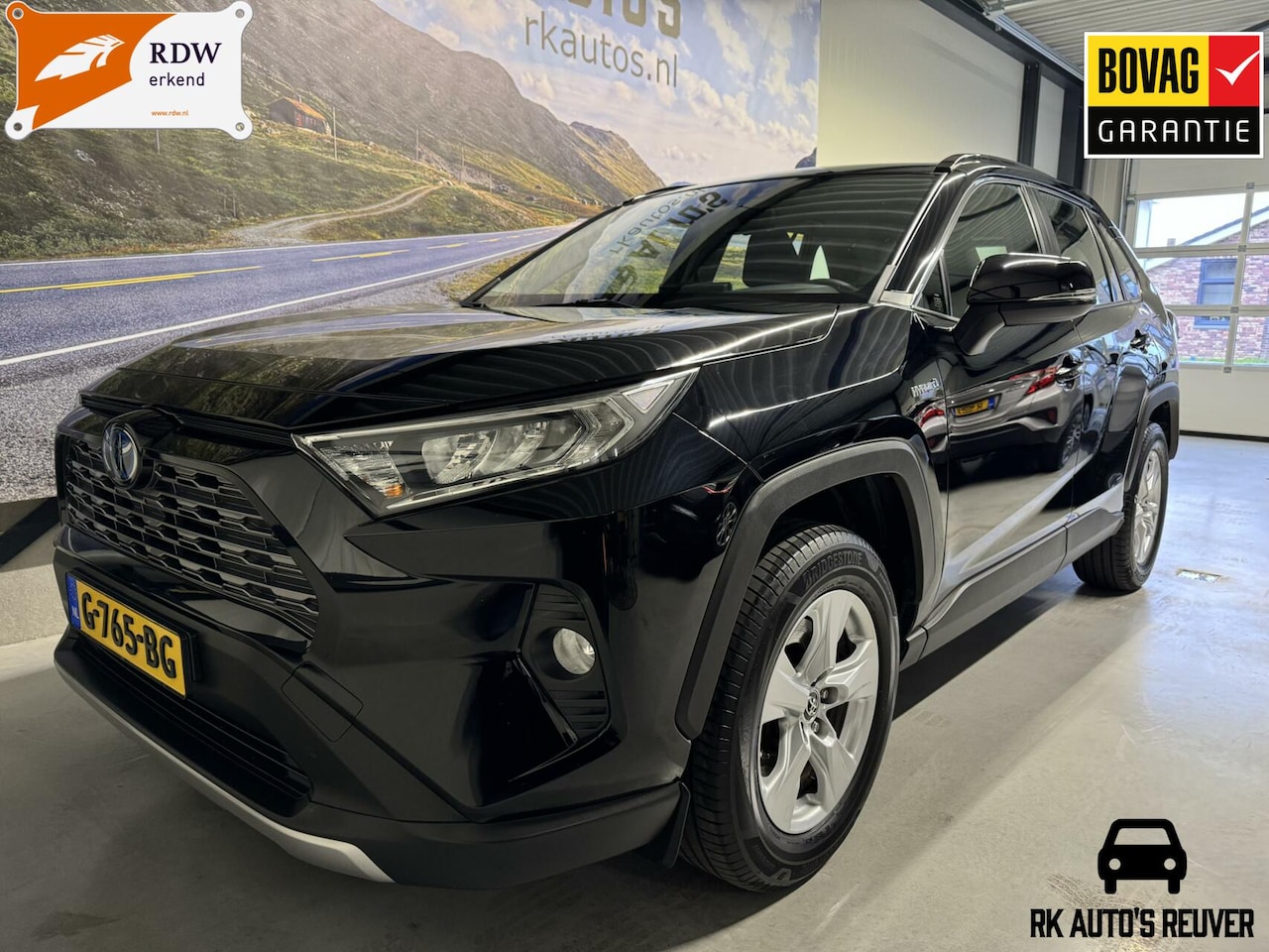 Toyota RAV4 - 2.5 Hybrid AWD Active / 1650kg Trekgew. - AutoWereld.nl