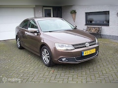 Volkswagen Jetta - 1.6 TDI Highline BlueMotion Nette Auto