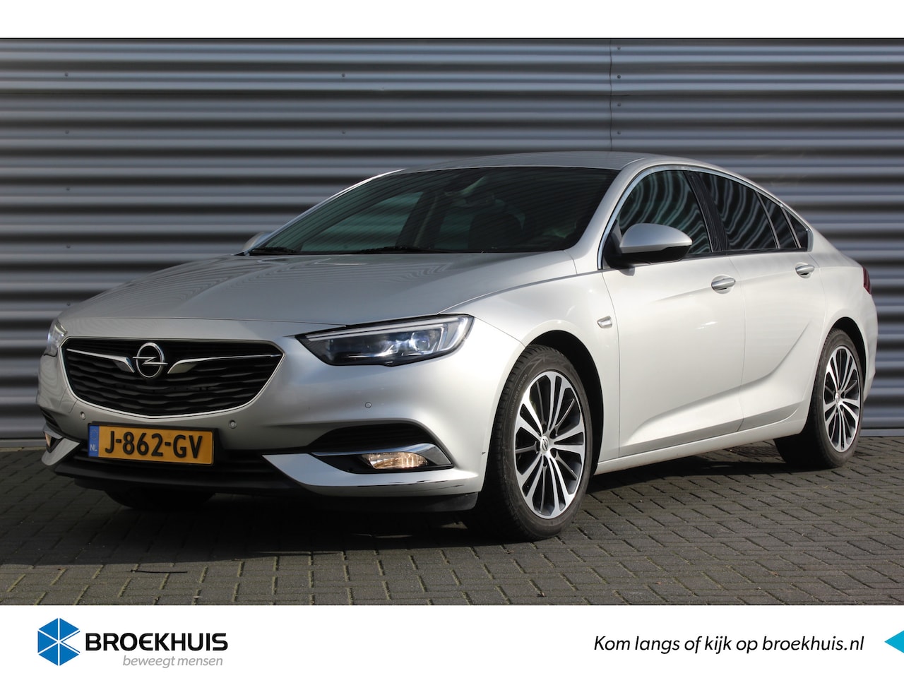 Opel Insignia Grand Sport - 1.5 TURBO 165PK INNOVATION+ AUTOMAAT / NAVI / LEDER / CLIMA / LED / PDC / AGR / 18" LMV / - AutoWereld.nl