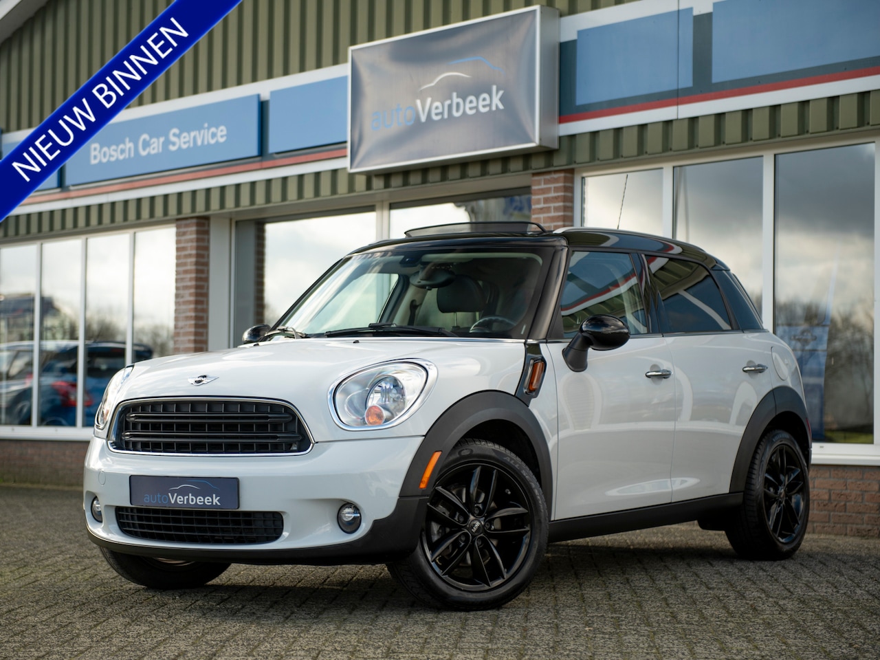 MINI Countryman - Cooper 1.6 Aut. Pepper | Pano | Colorline Black | Climate Control | Cruise Control | Stoel - AutoWereld.nl