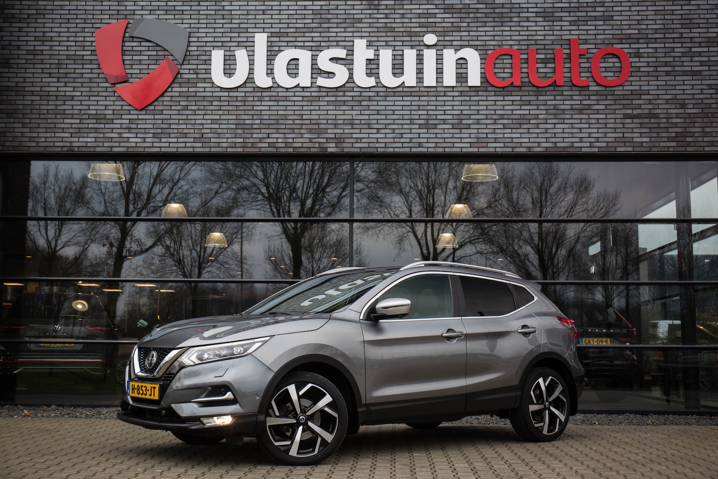 Nissan Qashqai - 1.3 DIG-T Tekna + , Pano dak, 360°camera, Bose, Carplay, - AutoWereld.nl