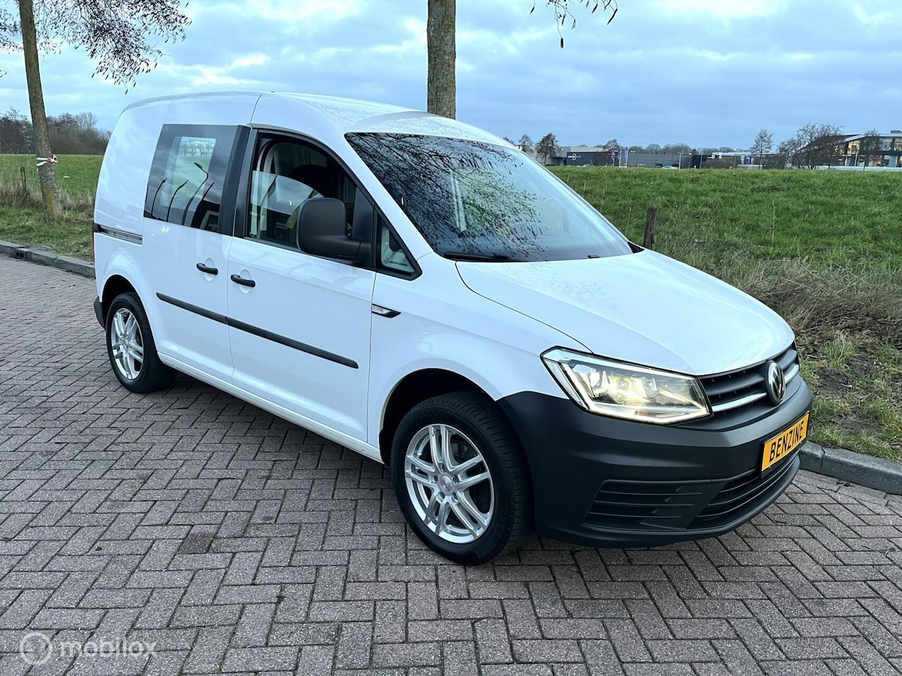 Volkswagen Caddy - Bestel 1.4 TSI L1H1 BMT Comfortline - AutoWereld.nl