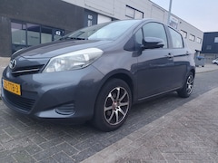 Toyota Yaris - 1.0 VVT-i Aspiration