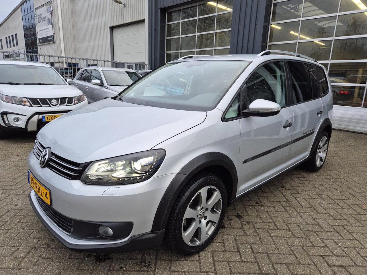 Volkswagen Touran - 1.4 TSI Cross Automaat - AutoWereld.nl