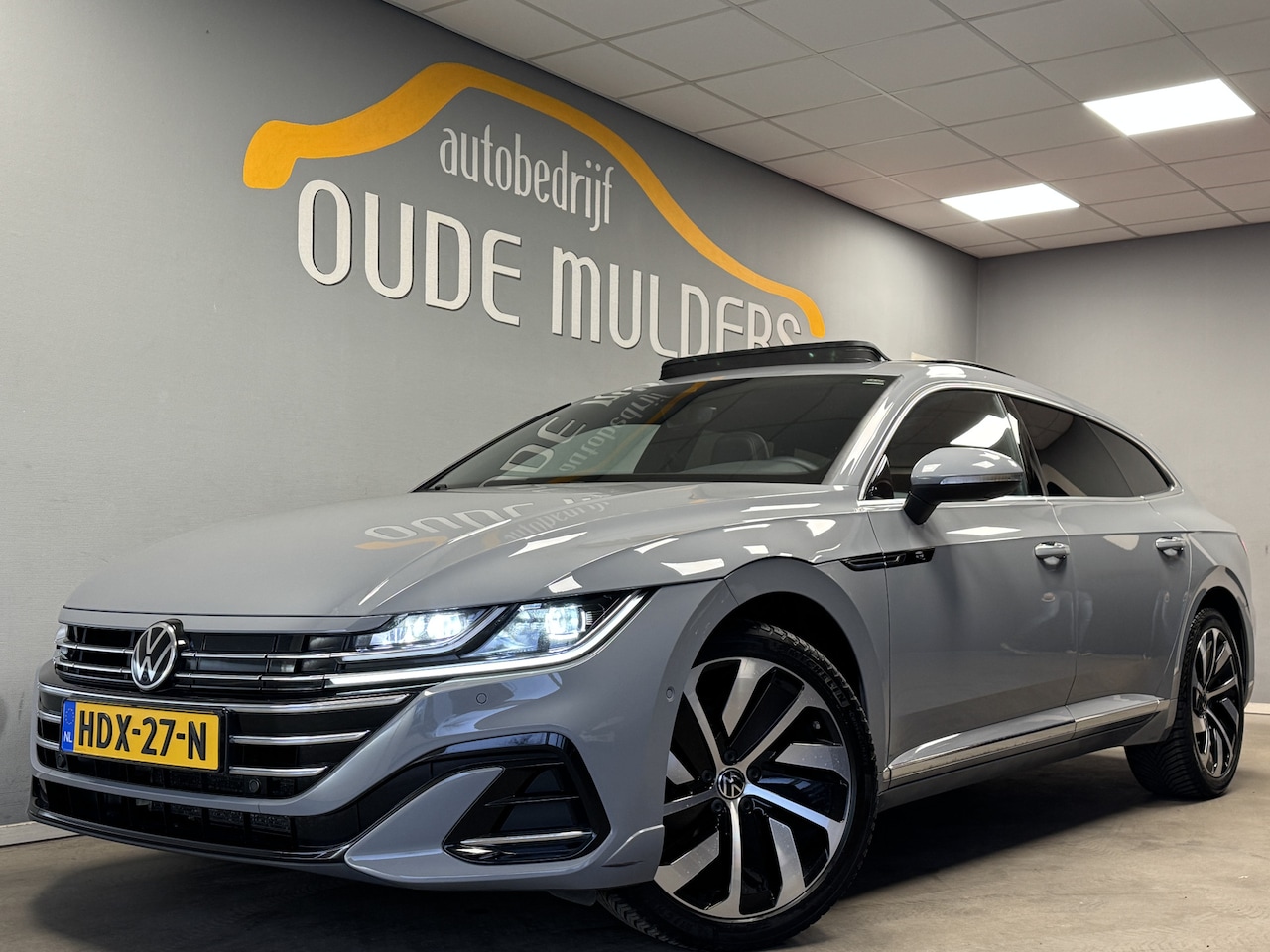 Volkswagen Arteon Shooting Brake - 1.4 TSI eHybrid R-Line 360°Camera/Panoramadak/Memorystoel - AutoWereld.nl