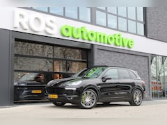 Porsche Cayenne - 3.0 S E-Hybrid | PANO | LUCHTVERING | MEMORY | ACC | CAMERA |