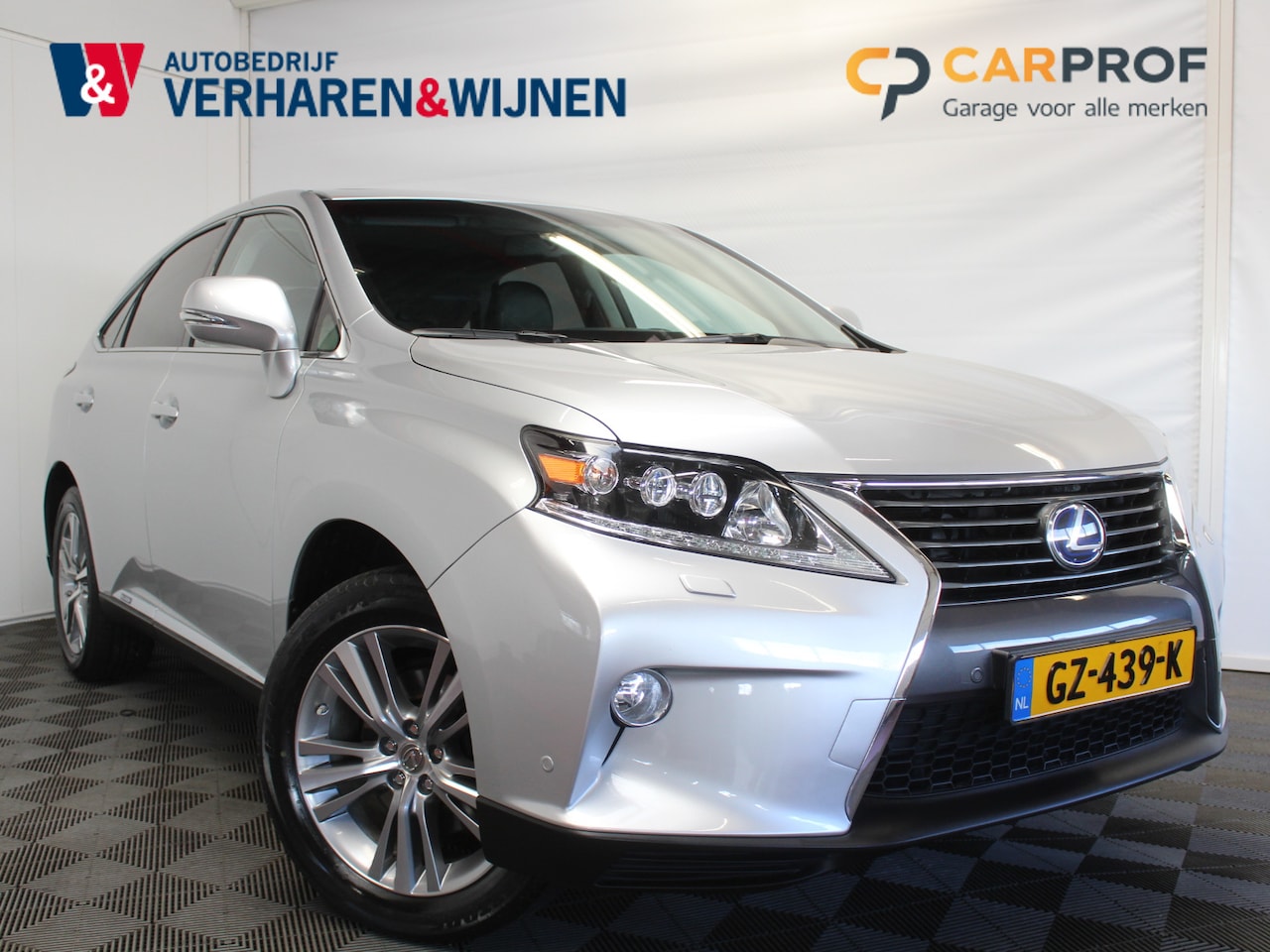 Lexus RX 450h - 4WD TECH EDITION | LEDER | HEAD-UP | GLAZEN SCHUIFDAK | NAVIGATIE | NED. AUTO - AutoWereld.nl