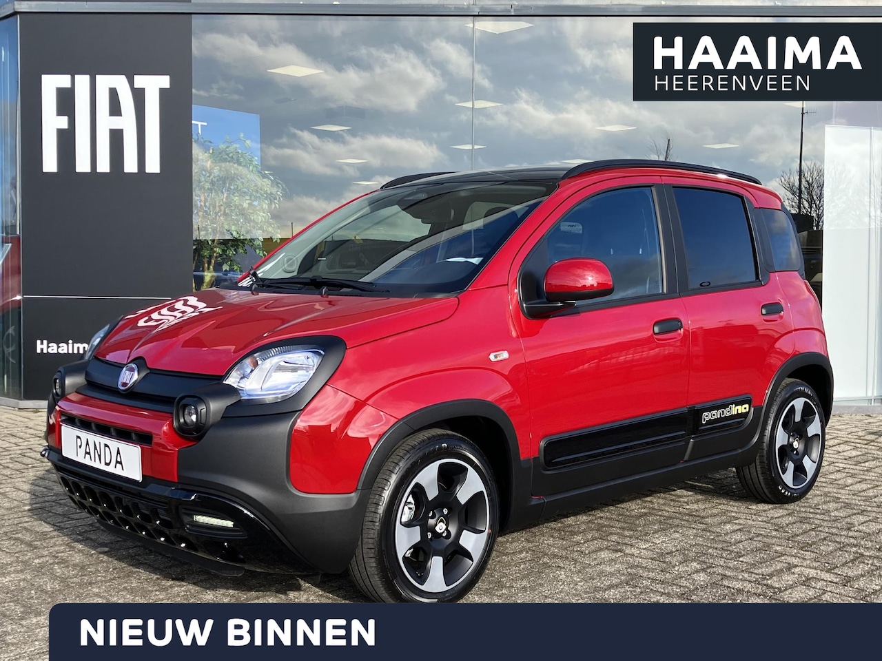 Fiat Panda - 1.0 Hybrid Pandina | VOORRAAD | Digitale cockpit | Apple Carplay | Android Auto | Parkeers - AutoWereld.nl