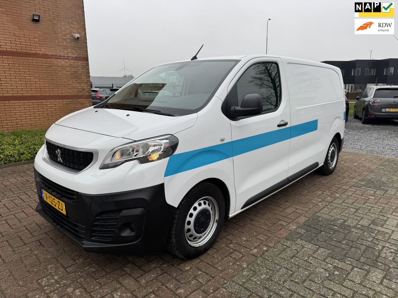 Peugeot Expert - 226S 1.6 BlueHDI 95 Premium L2H1 Inbouw, PDC, Half leder, - AutoWereld.nl