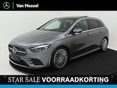 Mercedes-Benz B-klasse - 180 AMG Line / Panoramadak/ Sfeerverlichting/ Premium Pack/ FACELIFT