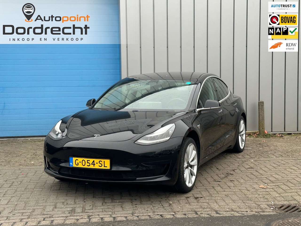 Tesla Model 3 - Standard RWD Plus 60 kWh trekhaak SOH 87% KM 111536 - AutoWereld.nl