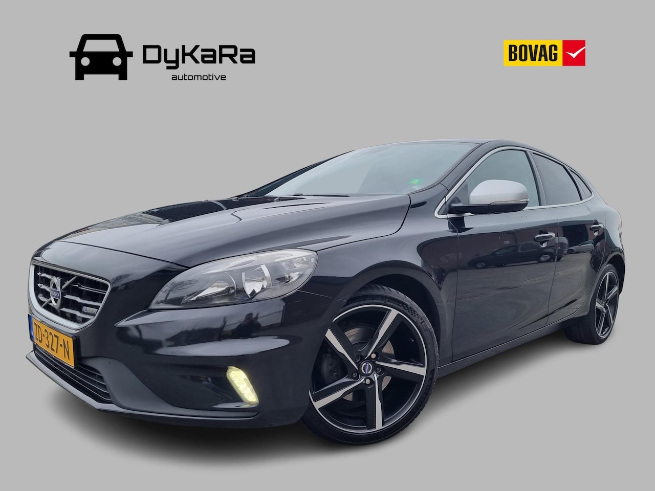 Volvo V40 - 1.6 T3 R-Design Navi, PDC, Cruise - AutoWereld.nl