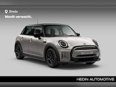 MINI Cooper - 5-deurs 1.5 Camden Edition | Apple Carplay | PDC achter | Automatische Airco |