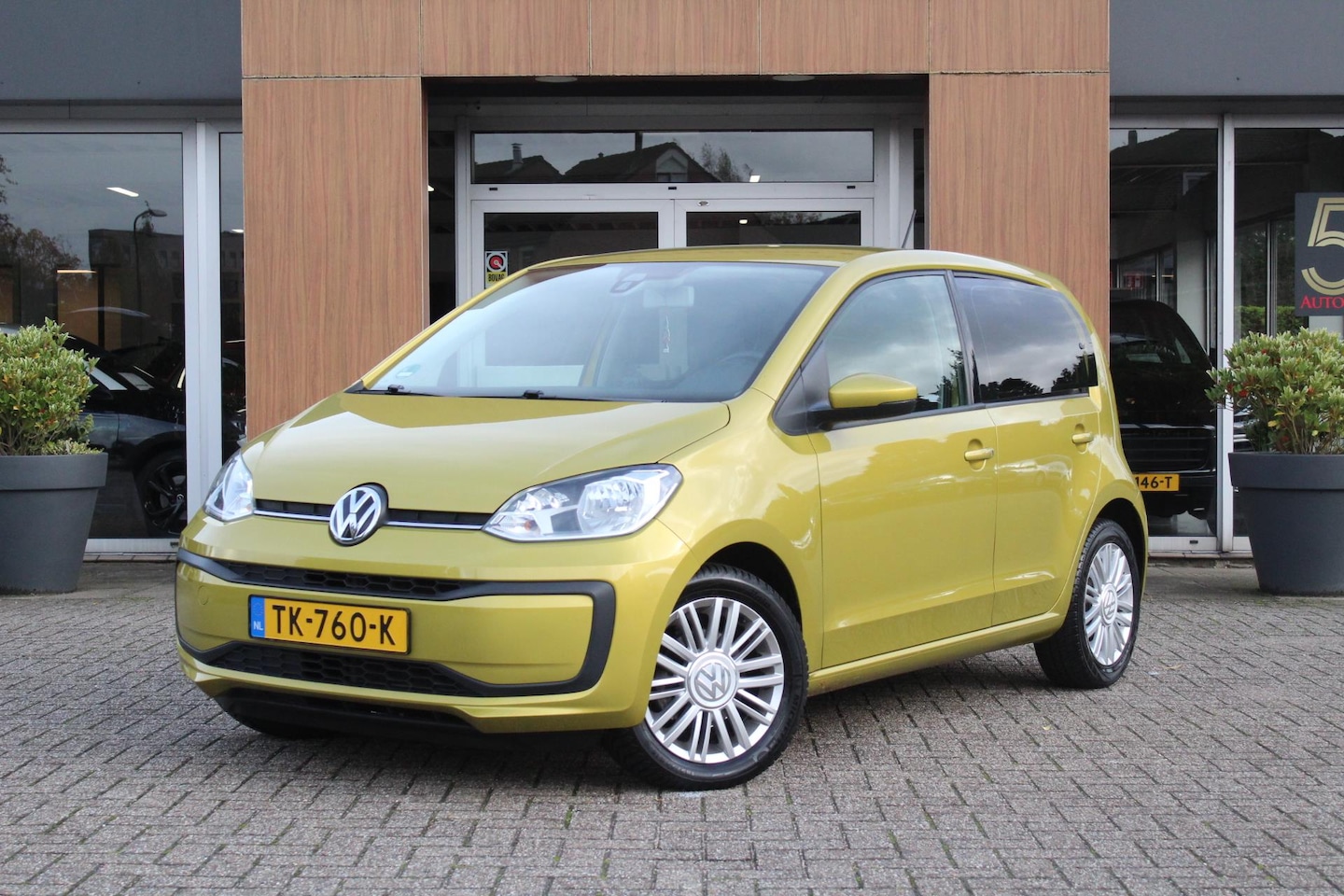 Volkswagen Up! - 1.0 60pk Move Up! 5 Drs-Airco - AutoWereld.nl