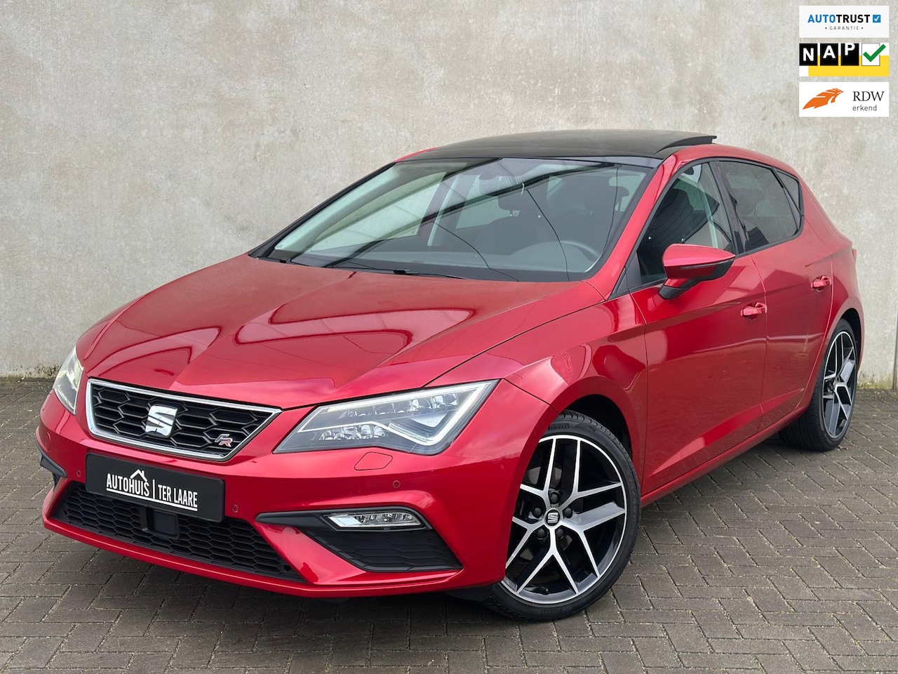 Seat Leon - 1.4 EcoTSI FR Carplay Camera Leder/alca 18' Garantie - AutoWereld.nl