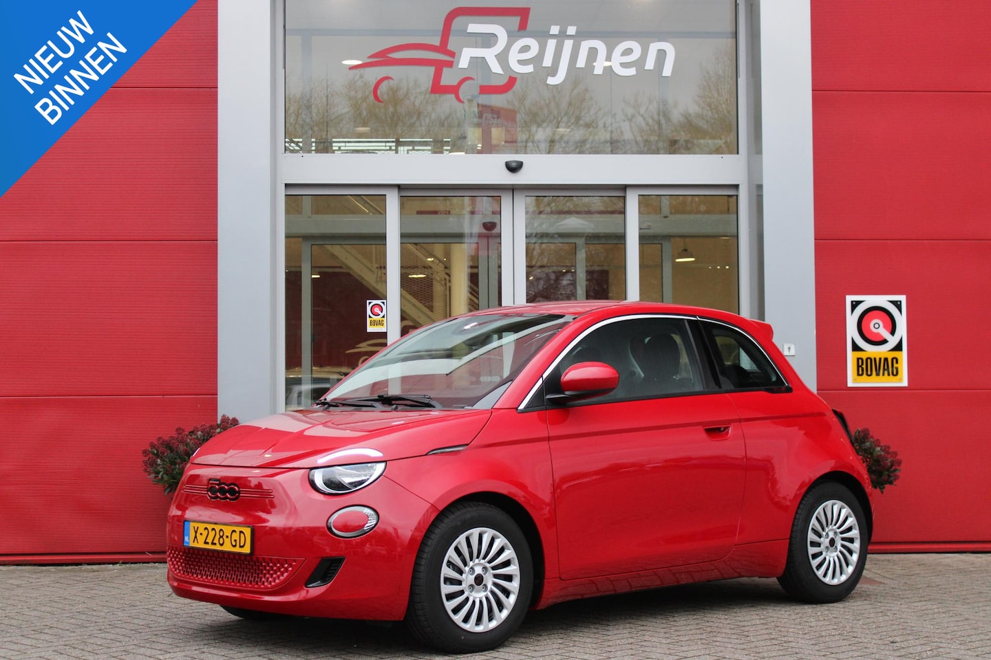 Fiat 500 - RED 95PK 24 kWh | NAVIGATIE | APPLE CARPLAY/ANDROID AUTO | LANE ASSIST | CRUISE CONTROL | - AutoWereld.nl