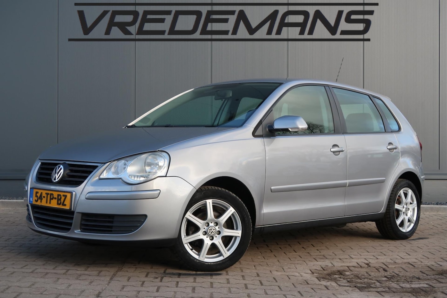 Volkswagen Polo - 1.4-16V Optive 1.4-16V Optive - AutoWereld.nl