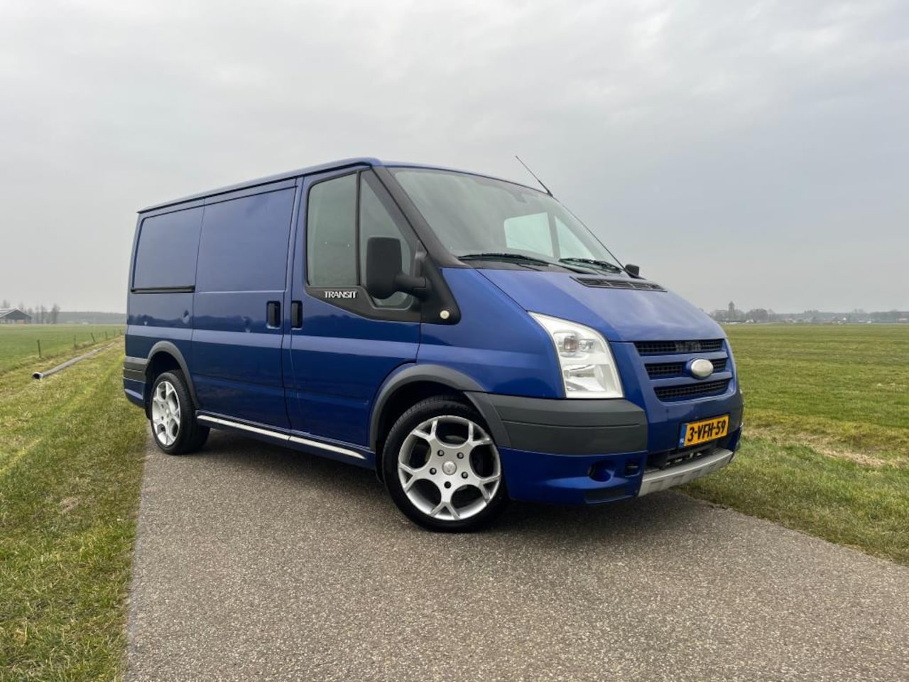 Ford Transit - Uniek 260S 2.2 TDCI Sport Van N.A.P - AutoWereld.nl