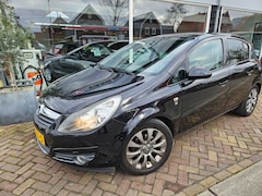 Opel Corsa - 1.4-16V '111' Edition, all seasonbanden, pioneer carplay