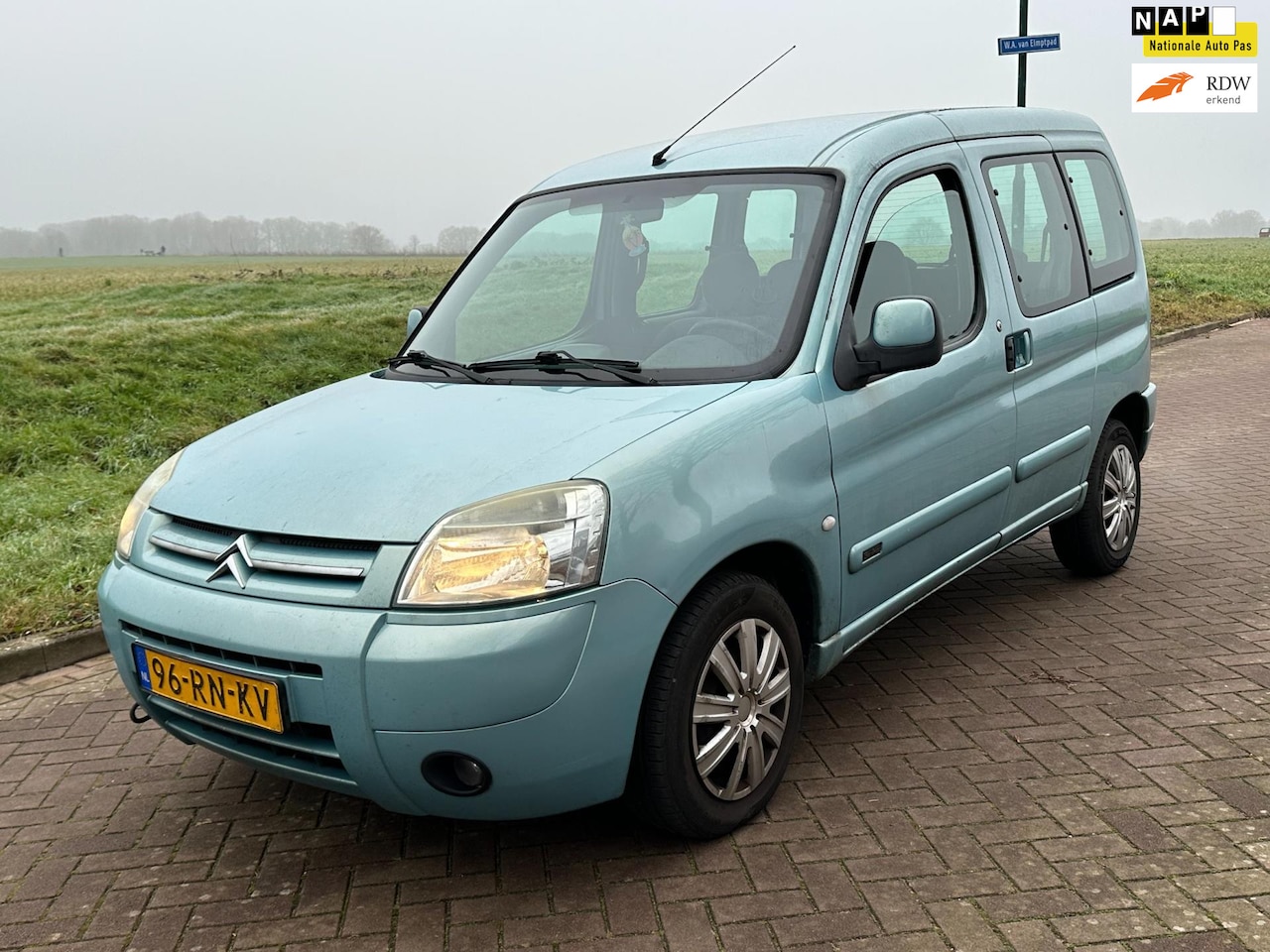 Citroën Berlingo - 1.6i Multispace Attraction /GOED GEBRUIKTE AUTO/RIJDTWEL/ - AutoWereld.nl