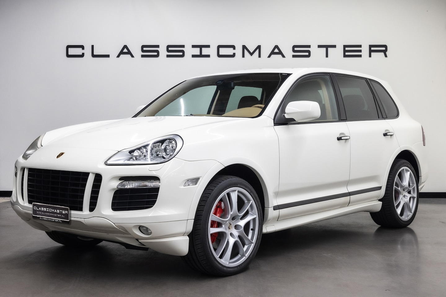 Porsche Cayenne - 4.8 GTS Btw auto, Fiscale waarde € 12.000,- (€ 33.016,53 Ex B.T.W) DEALER AUTO Dealer auto - AutoWereld.nl